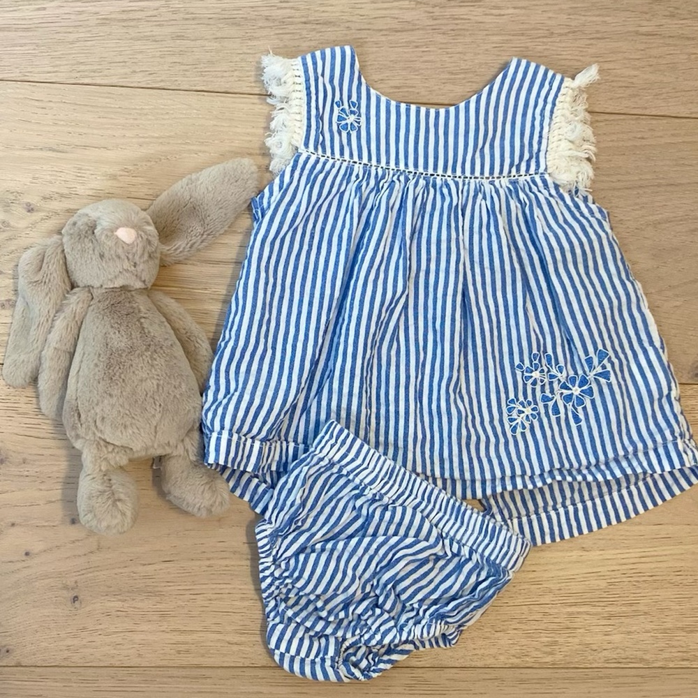 Hive West Palm Beach Almirah matching set - Top & Bloomers size 6-12 months